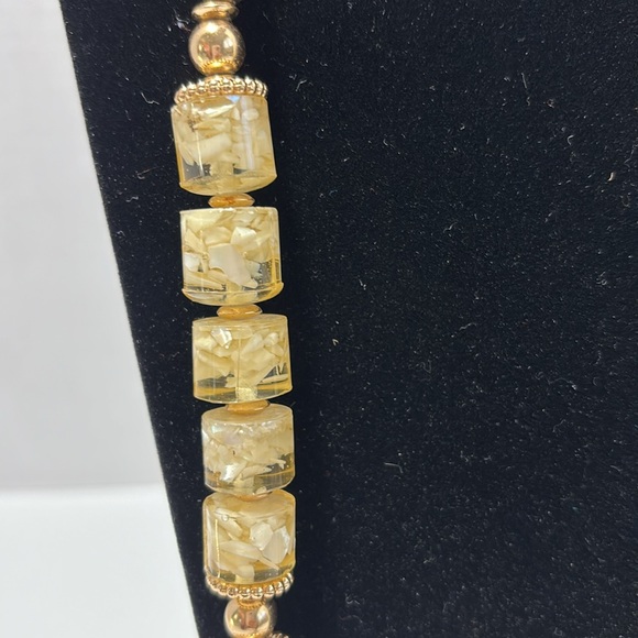 Chico’s Long Chunky Beaded Necklace Cream Gold Tone Acrylic Cylinder Disc Beads - Picture 5 of 12